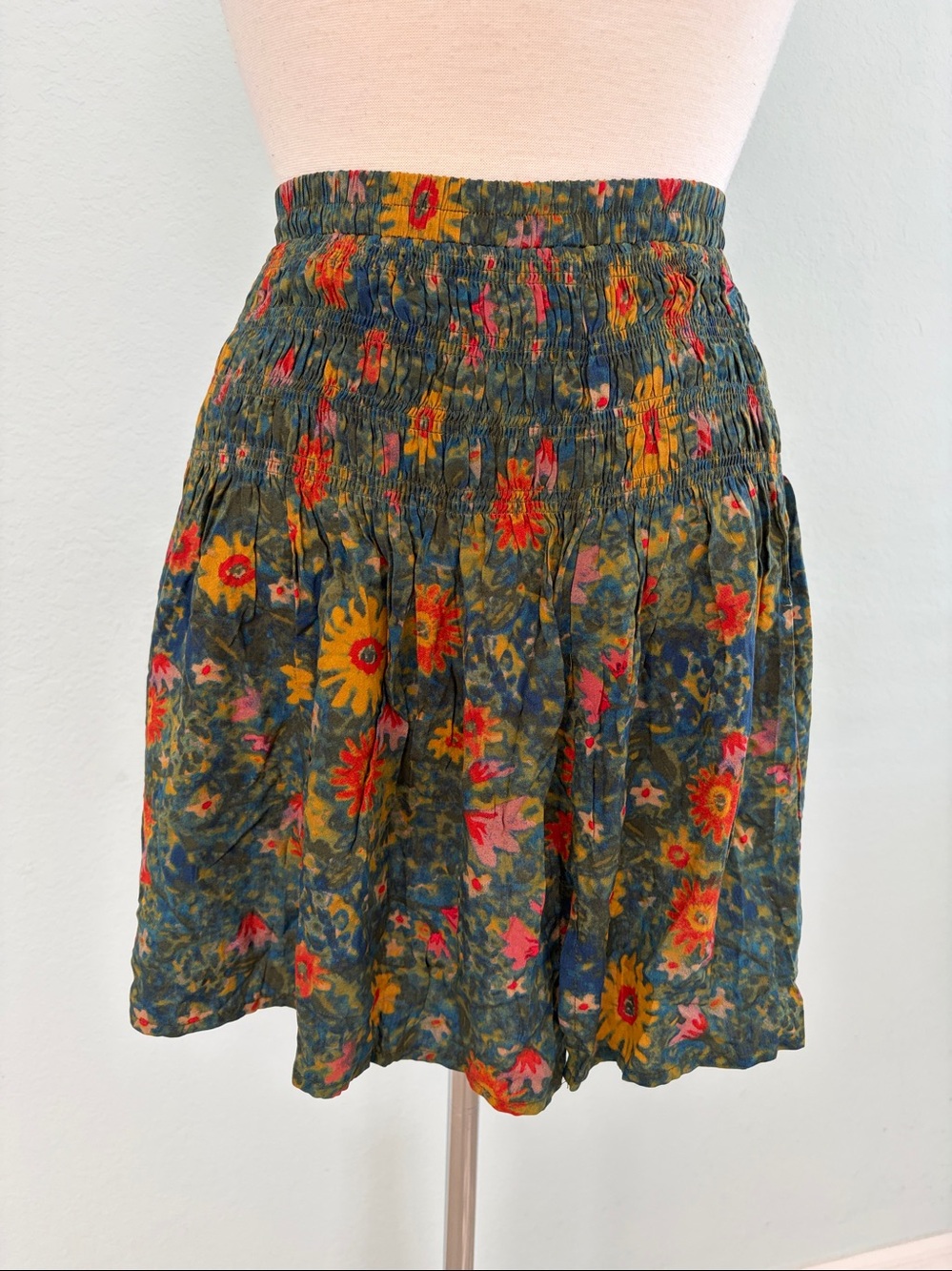 Natural Life Smocked Waist Floral Mini Skirt Boho Teal size S - Picture 6 of 10